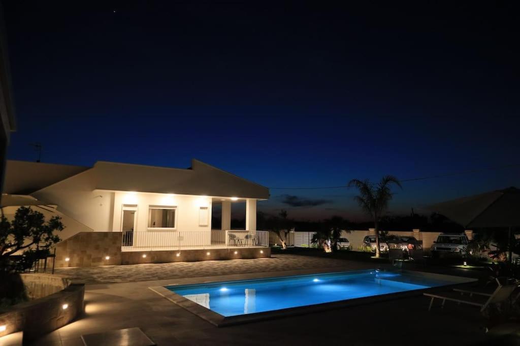 Malia Holiday Villa Conversano Zewnętrze zdjęcie