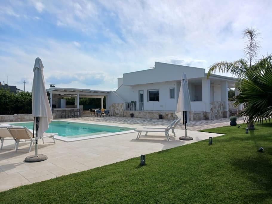 Malia Holiday Villa Conversano Zewnętrze zdjęcie