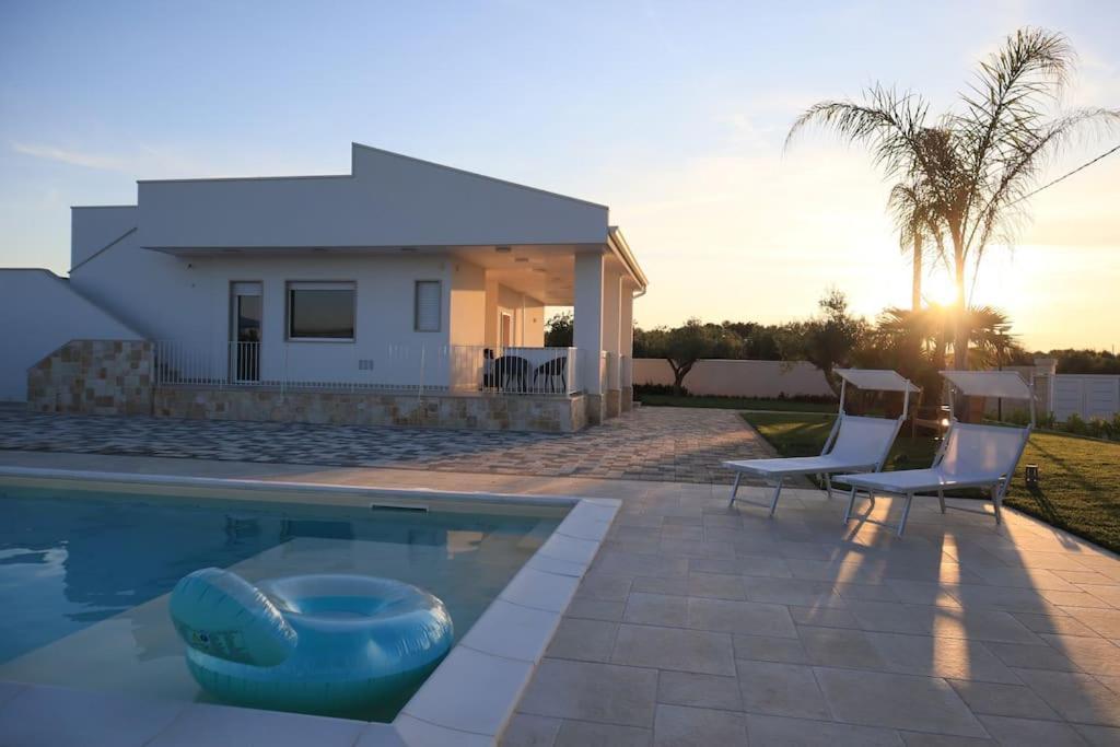 Malia Holiday Villa Conversano Zewnętrze zdjęcie